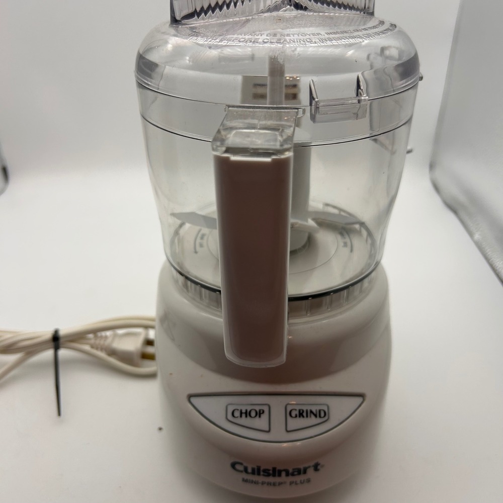 Cuisinart Mini-Prep Plus 3 Cup Food Processor White DLC-2A Chop Grind 250W